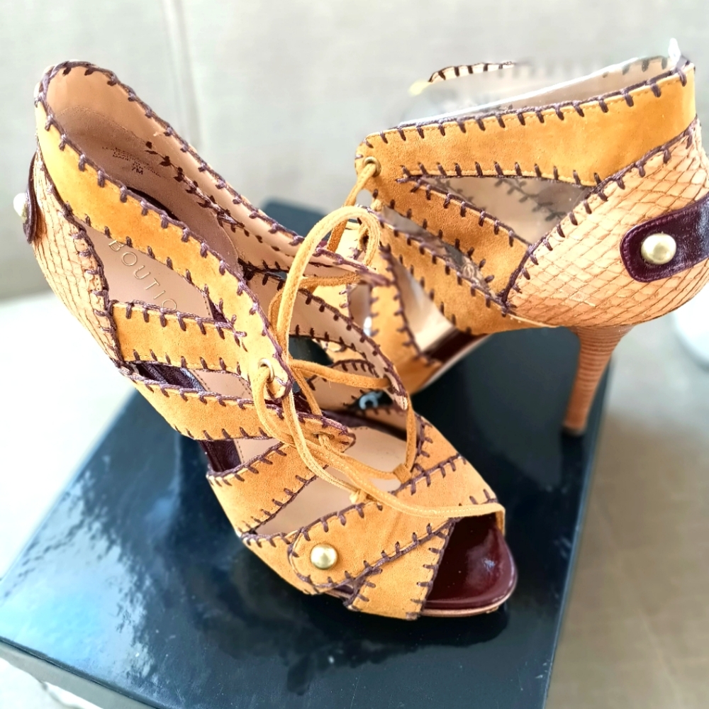 NEW BOUTIQUE 9 TROSILIE PLATFORM PUMP